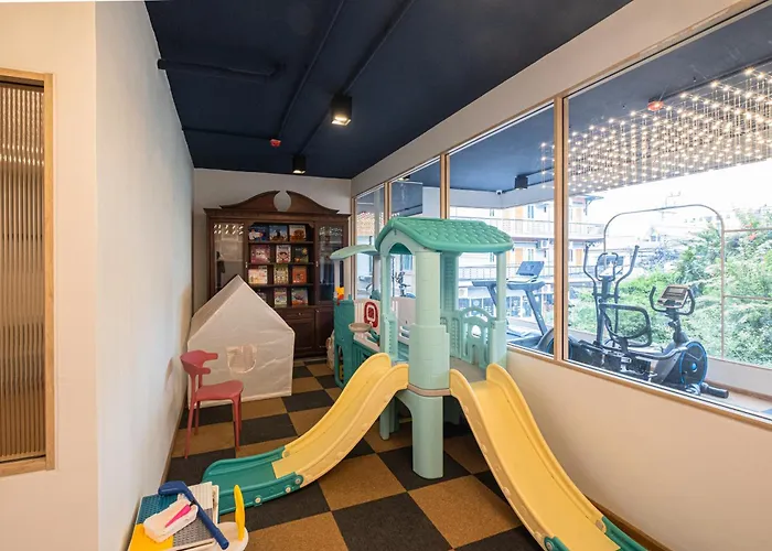 Metro Phahonyothin 35 Hotel 3*